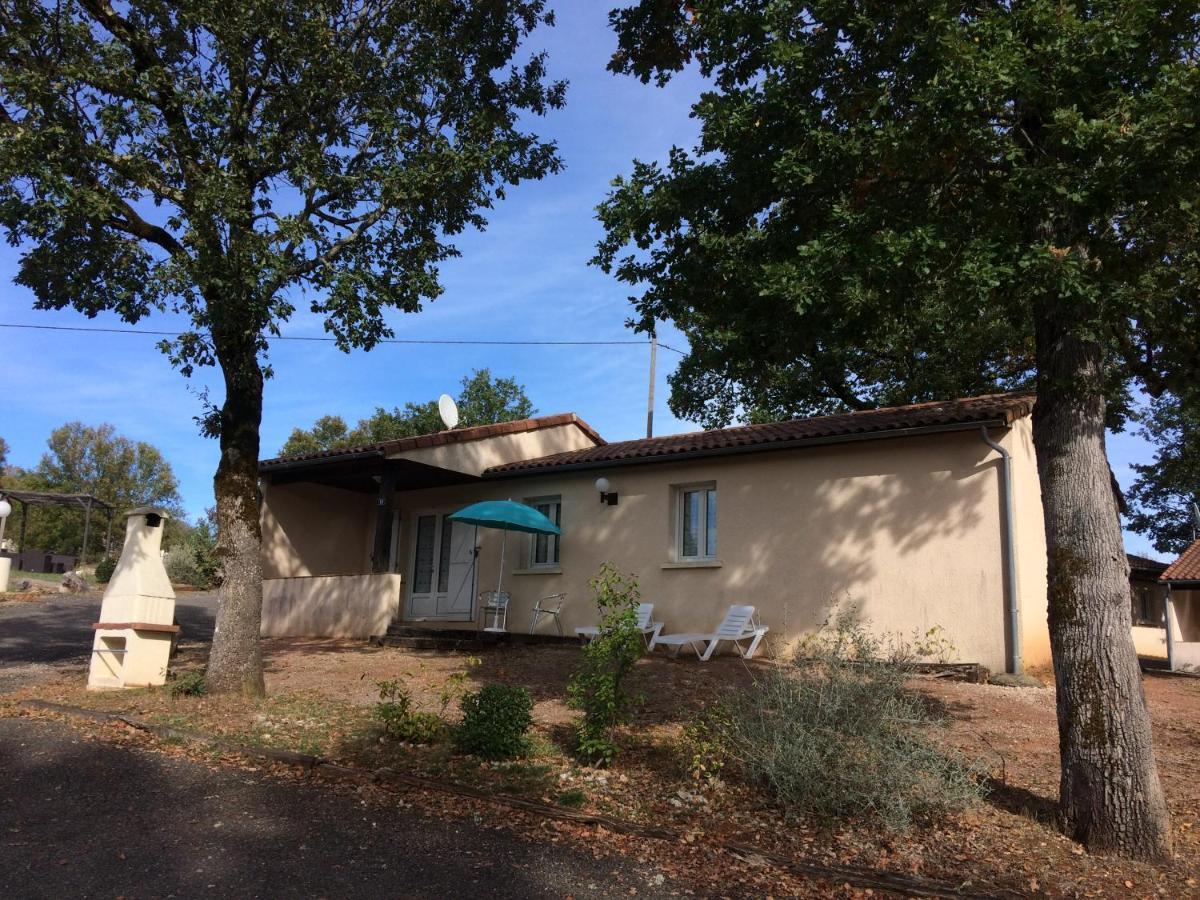 Les Sentiers Du Causse Hotel Lentillac du Causse Exterior photo
